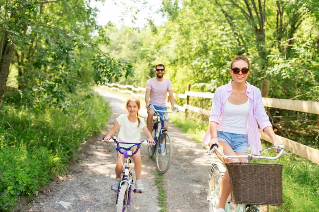Sortie à vélo en famille pour Pâques